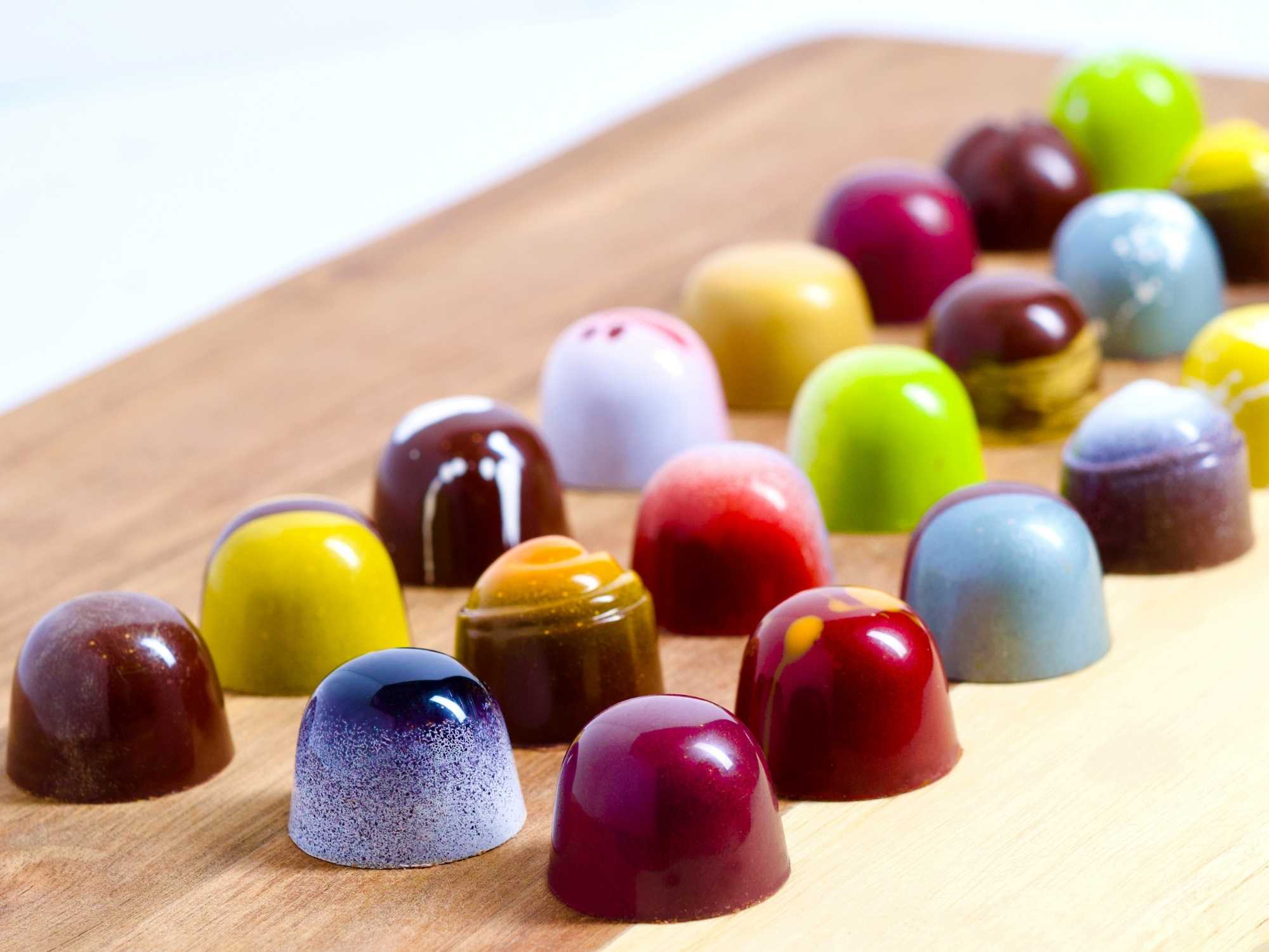Box of 16 Bonbons – Arcay Chocolates
